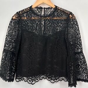 NWT BB Dakota Lace Cropped Blouse